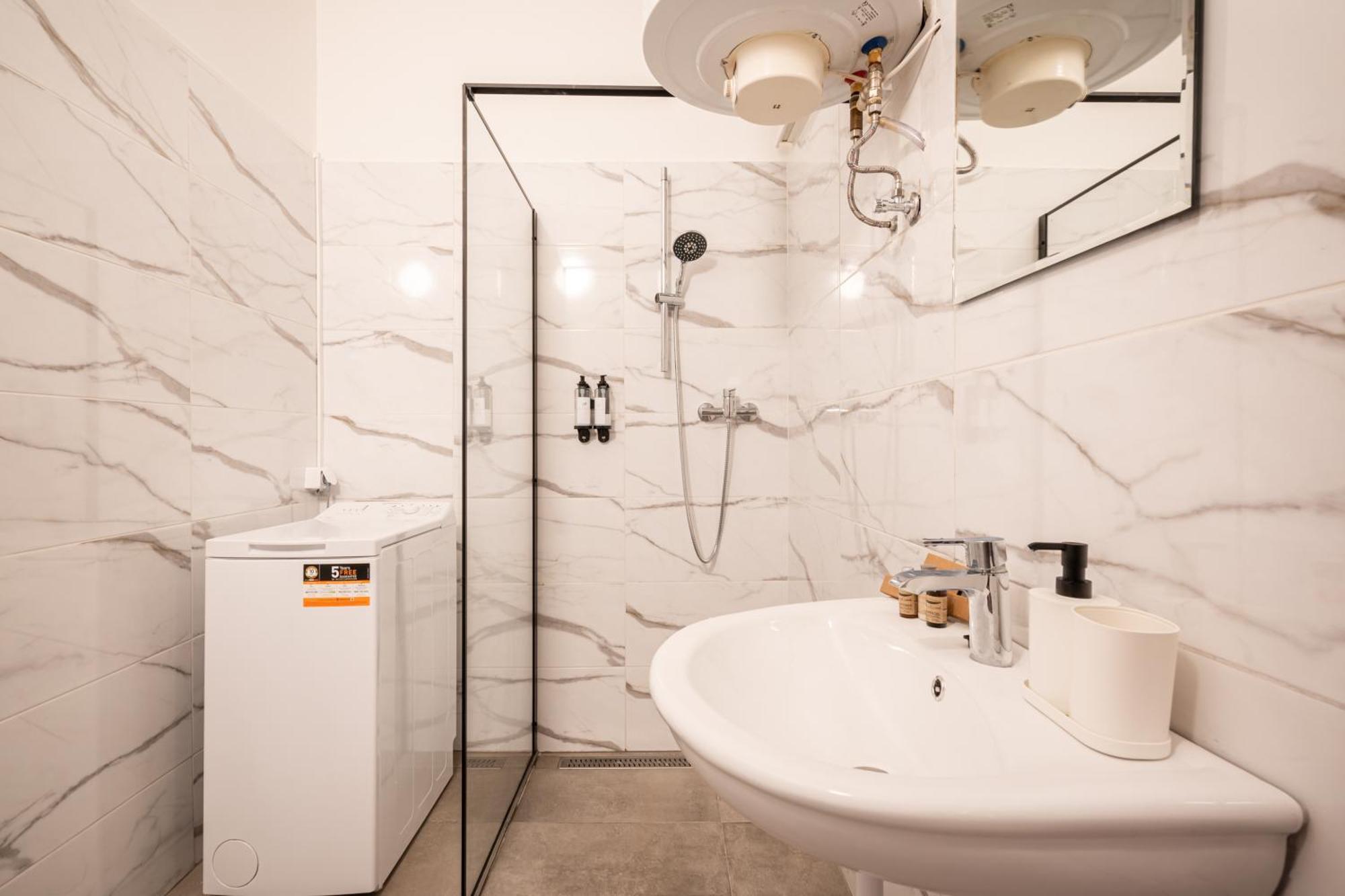 H9- Boutique Apartments, Best Location, By Bqa Boedapest Buitenkant foto